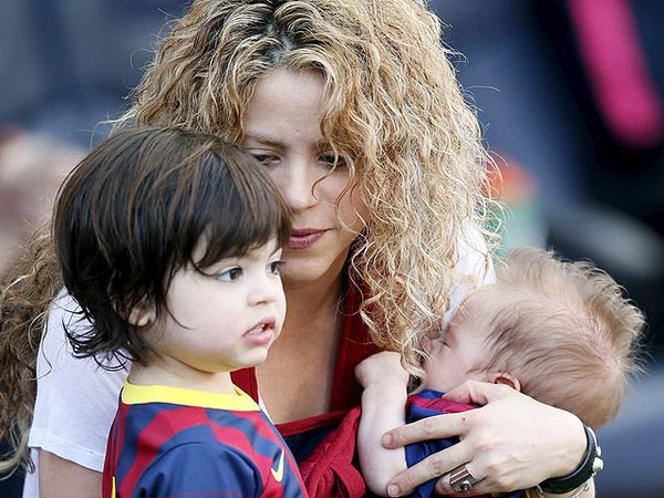 Gemes! Milan dan Sasha, Putra Shakira yang Super Cute